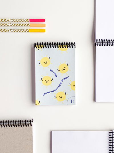 BRILLA, NACISTE PARA ESO - Libreta A6