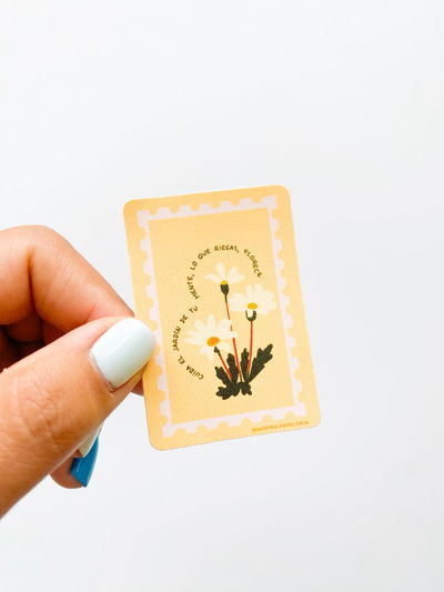 Lo que riegas, florece - sticker