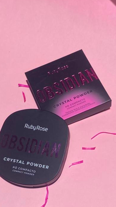 Polvo compacto Ruby Rose