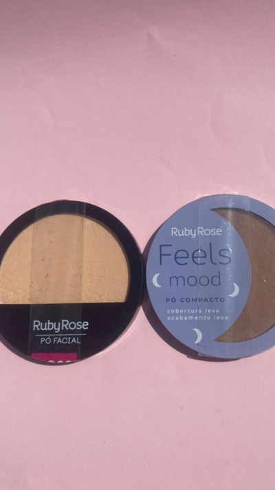 Polvo compacto Ruby Rose
