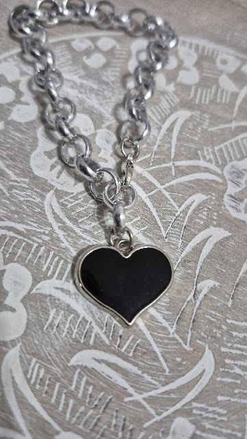 Pulsera Corazon Negro