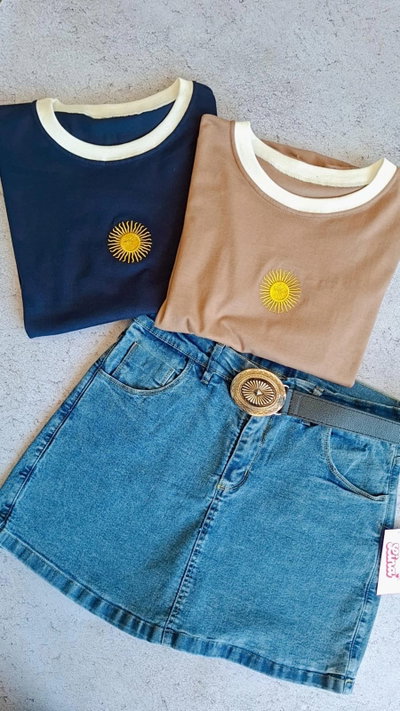 Remera Bordada Sun