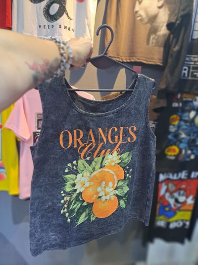Musculosa Sin Tajo Naranjas