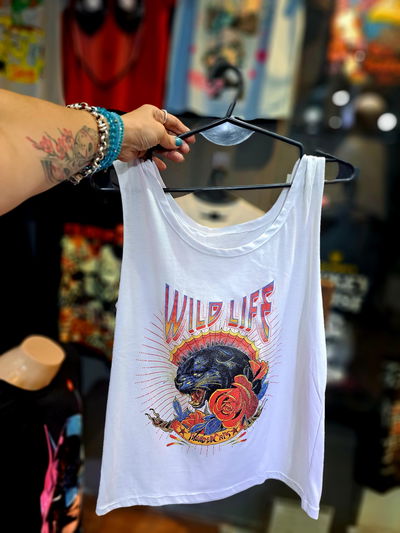 Musculosa Sin Tajo Blanca Pantera Wild Life