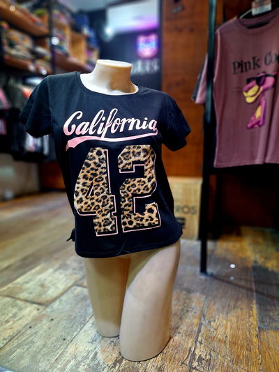 50cm Remera Negra California