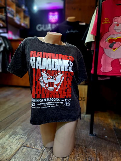 55cm Remera Nevada Ramones