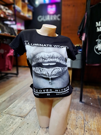 Remera Negra |Talle Único Mujer|Labios I Illuminate