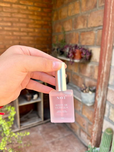 Aceite cuticula NAVI
