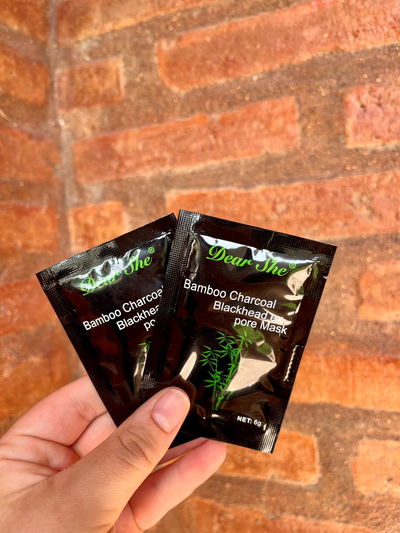 Mascarilla puntos negros