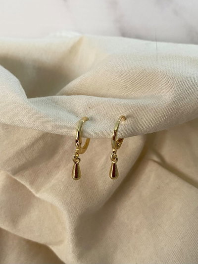 Aros con dije gotita
