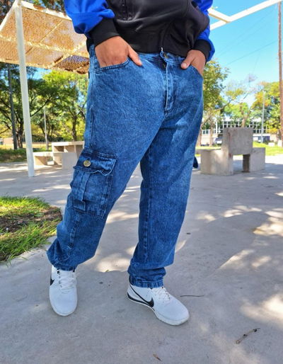 Jeans cargo azul