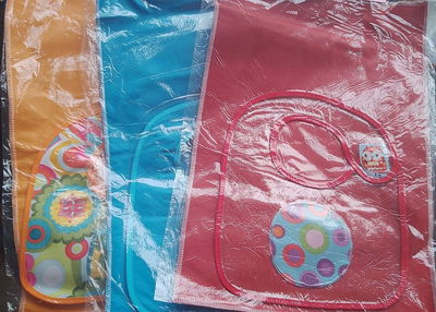 Individual de ecocuero con Babero Impermeable- SUPER SALE!