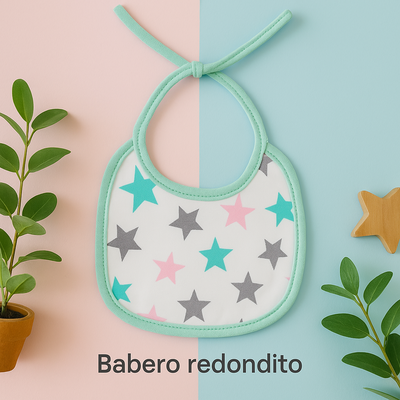 Babero redondito de pique, forrado en plástico