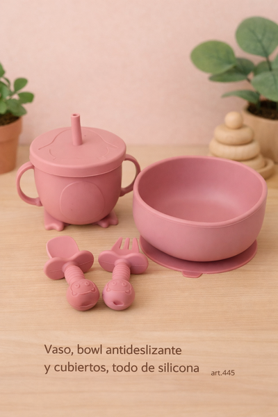 Vaso con tapa y sorbete, bowl antideslizante y cubiertos, todo silicona -NUEVO!