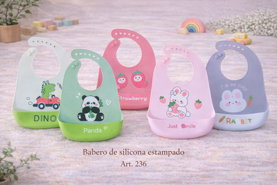 Babero de silicona estampado 