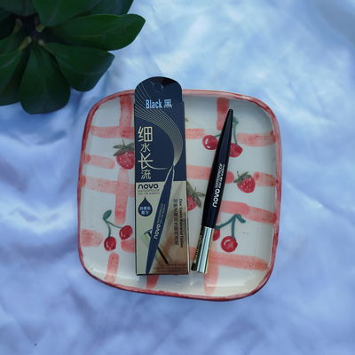 Smooth and waterproof eyeliner "Novo" ☆