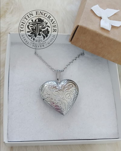 Fotorelicario Acero Quirúrgico Corazón Diseño 30x28mm