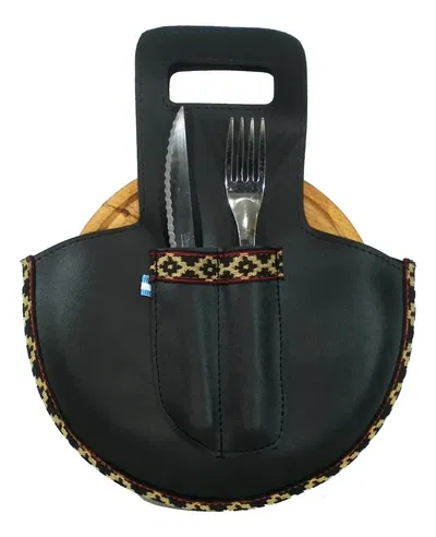 SET ASADO ESTUCHE CUERINA CON PLATO Y CUBIERTOS
