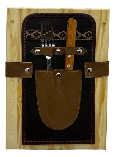 SET ASADO TABLA RECTANGULAR VASO CUBIERTOS