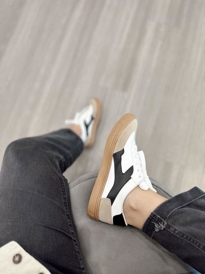 Donna Blanco & Beige