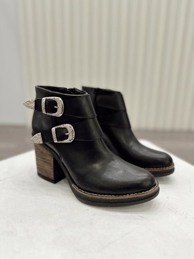 Velvet Negro
