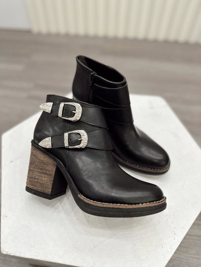 Velvet Negro