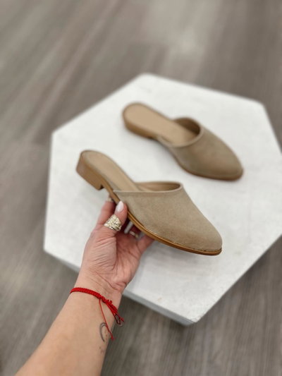 Gina Beige