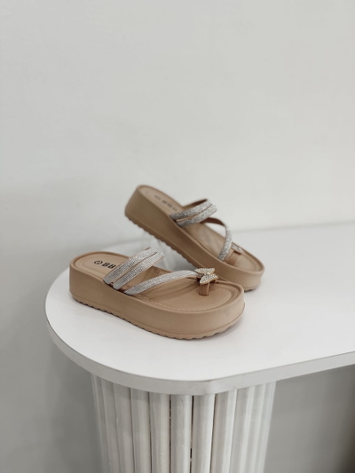 Chola Mari Beige