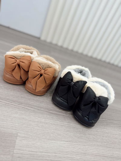 Pantufla Cerrada Moño Atrás