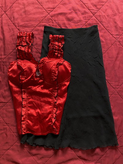 𝘉𝘓𝘜𝘚𝘐𝘛𝘈 𝘊𝘖𝘙𝘚𝘌𝘛 𝘗𝘈𝘚𝘚𝘐𝘖𝘕