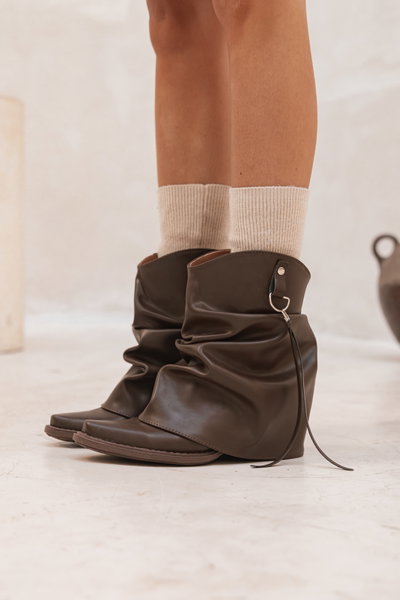 BOTAS ARIES CUERO