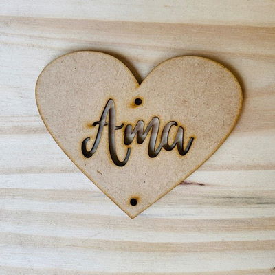 Corazon "Ama" de 8cm
