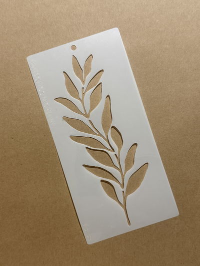 Stencil MyC - 10x20 - F3.38 - Hojas