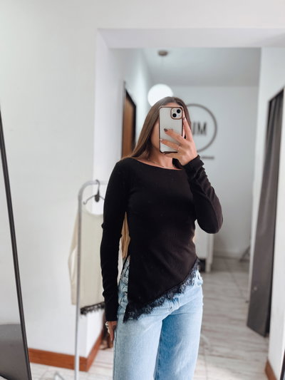 Remera Puntilla