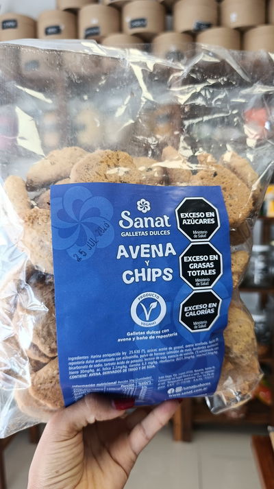 Masitas con avena  y chips "Sanat"
