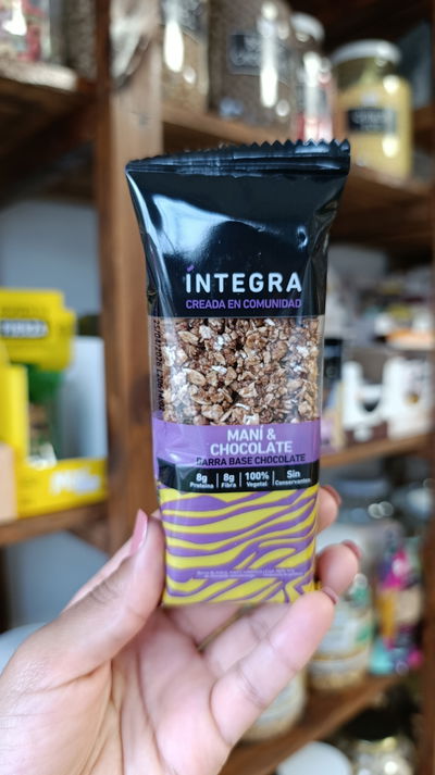 Barra maní/choco c/ base de chocolate "Integra" 