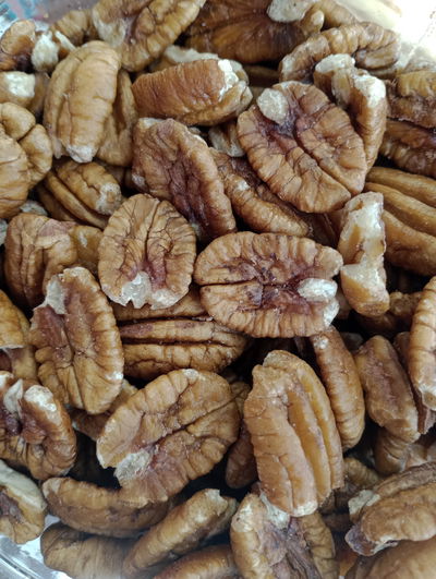 Nuez pecán mariposa