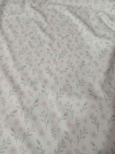 Micromorley " florcitas beige"