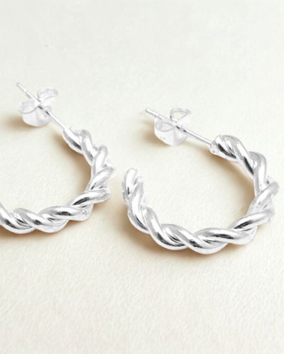 Aros Liora