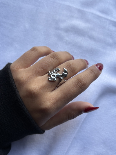 Anillo Rich Plateado
