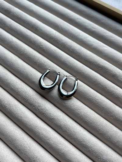Aros Mirella