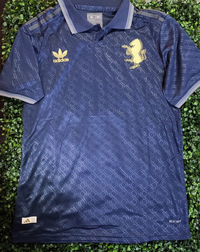 Camiseta Juventus Premium (Edición Legends Adidas) 