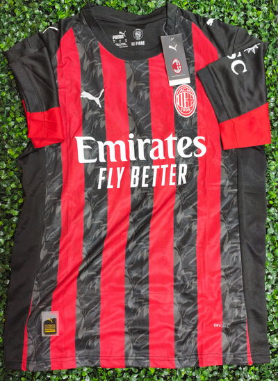 Camiseta titular AC Milán