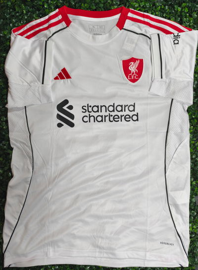 Camiseta suplente Liverpool