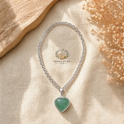 Pulsera de acero quirúrgico blanco con dije de piedra natural cuarzo verde