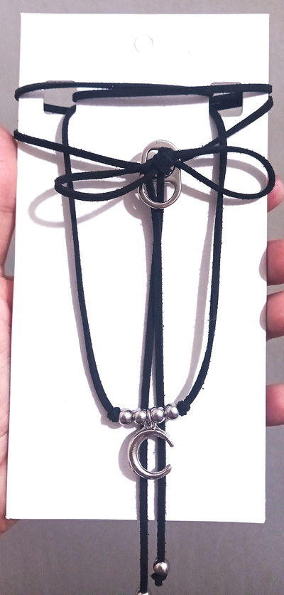 Collar de Gamuza Luna