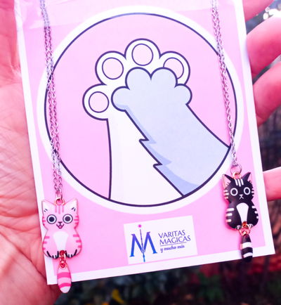 Cadenas Compartidas de Acero Quirúrgico Gatitos