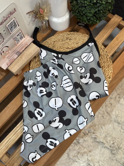 Pijamas corto