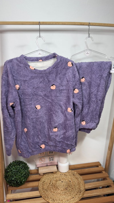 Pijamas con corderito 