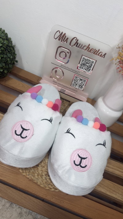 Pantuflas llama 